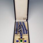 Ehrenkreuz der deutschen Mutter in Gold im Etui