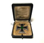 Eisernes Kreuz 1 Klasse 1939 im Etui mit Hersteller 107 Carl Wild, Hamburg SELTEN