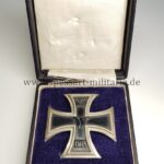 gewölbtes Eisernes Kreuz 1. Klasse 1914 im Etui W.Deumer
