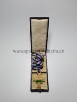 Ehrenkreuz der deutschen Mutter in Gold im Etui – Bild 2
