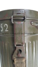 Wehrmacht Gasmaske mit Behälter 1940 Luftgaupostamt Brüssel – Bild 4