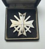Kriegsverdienstkreuz mit Schwertern 1.Klasse im Etui, Herst. 1 Deschler & Sohn München – Bild 2