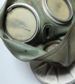 Luftschutz Gasmaske mit Behälter RL1-40/9 – Bild 3