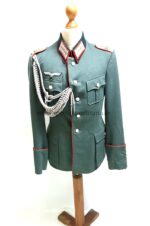 geschönte Feldbluse eines Oberfeldwebel im 106. Artillerie-Regiment