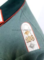 geschönte Feldbluse eines Oberfeldwebel im 106. Artillerie-Regiment – Bild 2