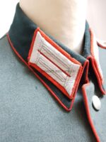 geschönte Feldbluse eines Oberfeldwebel im 106. Artillerie-Regiment – Bild 4