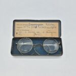 Dienst - Brille eines RAD Mannes