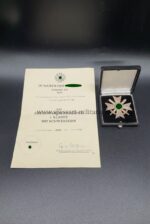Kriegsverdienstkreuz 1. Klasse mit Schwerter und Urkunde