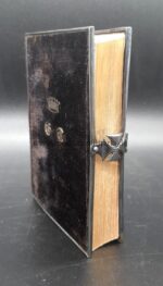 Evangelisches Gesangbuch 1865 mit Silber Einfassung und Eisernem Kreuz – Bild 2