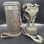 Wehrmacht Gasmaske mit Tornister