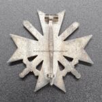 Kriegsverdienstkreuz 1.Klasse mit Schwertern 1939 im Etui, Hst. 62 Kerbach & Osterhelt, Dresden – Bild 4