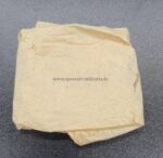 Ostmedaille mit Verleihungstüte und Urkunde, Hst. 18 - "Karl Wurster KG, Markneukirchen", Winterschlacht im Osten 1941/42 – Bild 5