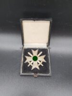 Kriegsverdienstkreuz 1.Klasse mit Schwertern 1939 im Etui, Hst. 62 Kerbach & Osterhelt, Dresden