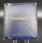 Etui zum Fallschirmschützenabzeichen – Bild 3