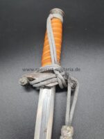 Heeres Offiziersdolch Carl Eickhorn Solingen mit Gehänge – Bild 3