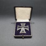 Eisernes Kreuz 1. Klasse 1914 im Etui. Hst. 800