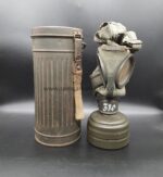 Wehrmacht Gasmaske mit Tornister