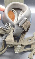 Wehrmacht Gasmaske mit Tornister – Bild 4