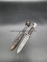 HJ-Fahrtenmesser RZM M7/83 Richard Plümacher, Solingen, selten