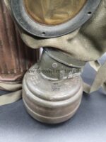 Wehrmacht Gasmaske mit Tornister – Bild 2