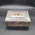 Luftwaffe Silberkiste eines Kampffliegers in Gold