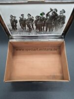 Luftwaffe Silberkiste eines Kampffliegers in Gold – Bild 5