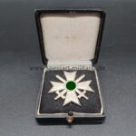 Kriegsverdienstkreuz 1. Klasse im Etui, Buntmetall