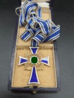 Ehrenkreuz der deutschen Mutter in Gold im Etui, Ochs & Bonn, Hanau – Bild 3