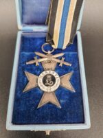 Bayern Militär-Verdienstkreuz 2. Klasse mit Schwertern im Etui – Bild 3