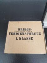 Kriegsverdienstkreuz 1.Klasse 1939 mit Schwerter im Umkarton – Bild 5
