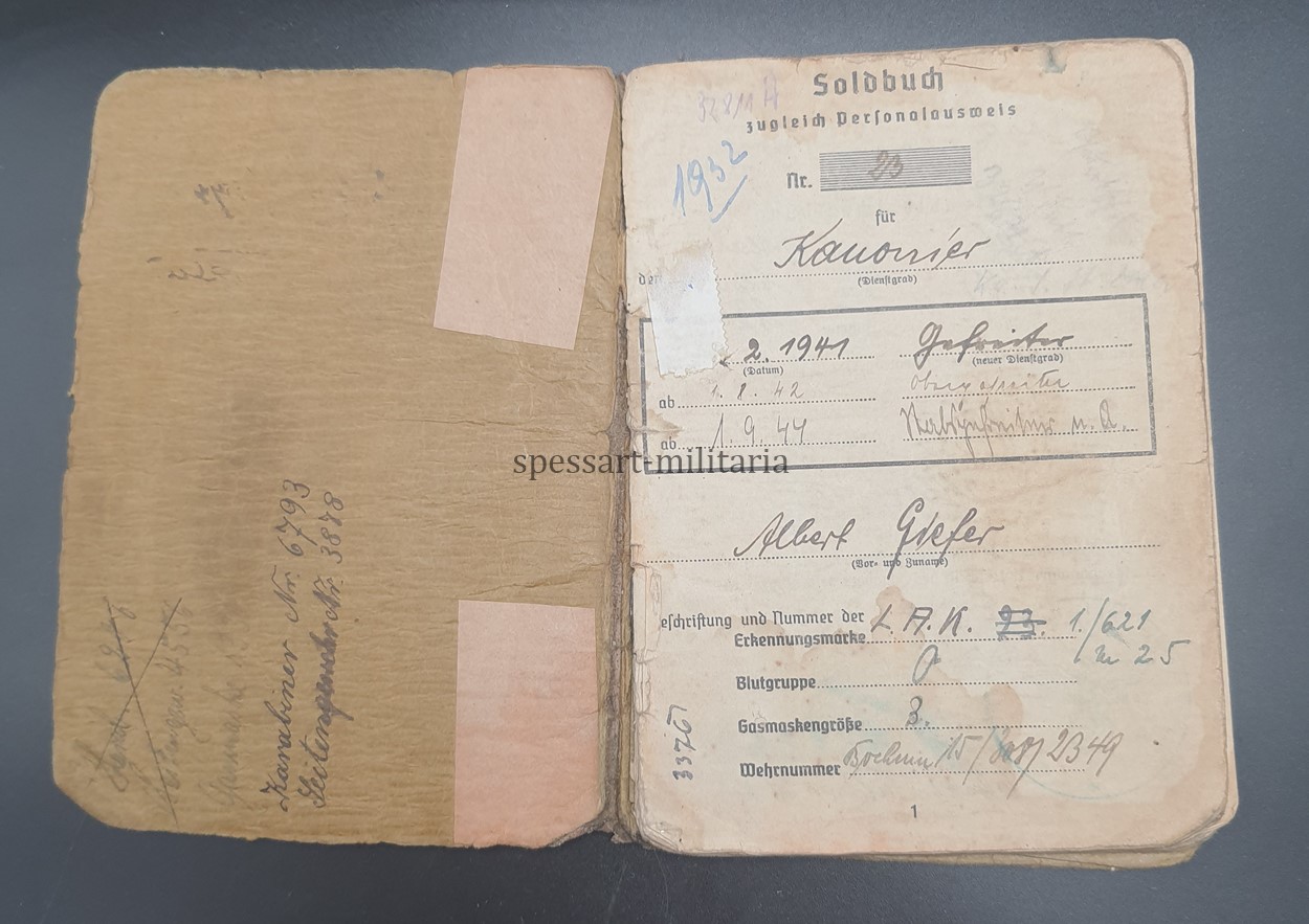 Wehrmacht Heer, Soldbuch des Stabsgefreiten Albert Giefer aus Gelsenkirchen, Panzer-Artillerie-Regiment 128, (23. Panzer-Division) Ostfront