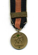 Medaille zur Erinnerung an den 1. Oktober 1938 (Sudetenland-Medaille) mit Prager Burg