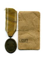 Schutzwall Ehrenzeichen und Verleihungstüte, Hst. Carl Poellath Schrobenhausen – Bild 2