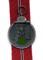Ostmedaille, Winterschlacht im Osten 1941/42 (Hst. 14 – Christian Lauer, Nürnberg)