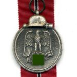 Ostmedaille, Winterschlacht im Osten 1941/42 (Hst. 100 – Wächtler & Lange, Mittweida)