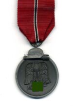 Ostmedaille, Winterschlacht im Osten 1941/42 (Hst. 10 – Förster & Barth, Pforzheim)