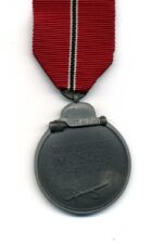 Ostmedaille, Winterschlacht im Osten 1941/42 (Hst. 10 – Förster & Barth, Pforzheim) – Bild 2