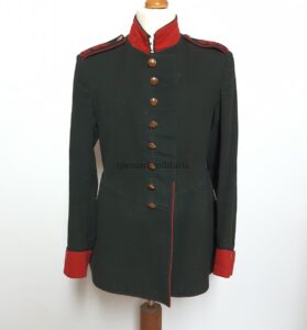 Waffenrock eines Kanoniers im 2.Königlich Sächsisches Feldartillerie Regiment Nr.28, Bautzen, Kammerstück