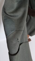 Feldbluse eines Arztes im Rang eines Leutnant – Bild 13