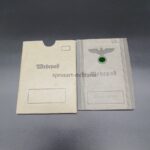 Wehrpass mit Hülle Kriegsmarine des Kurt Halliger aus Groitzsch (Leipzig), Marine-Landwehr mit Erkennungsmarke