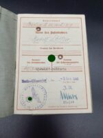 Wehrpass, Arbeitsbuch und Gestellungsaufforderung des Ingenieurs Rudolf Löffler aus Berlin (Zehlendorf), Flugmotoren Daimler-Benz Motoren Genshagen/Teltow – Bild 2