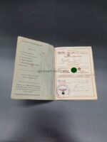 Wehrpass des Unteroffiziers Heinrich Thomas aus Oppenheim/Schornsheim, Inf. Rgt. 650, Sperrfeuerbatterie 132, 2./schw. Flakabt. 540 (Halle-Leuna) 14. Flak-Division – Bild 2