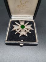 Kriegsverdienstkreuz 1. Klasse mit Schwertern im Etui, Buntmetall, Hst. - 43. Julius Bauer, Zella-Mehlis – Bild 2
