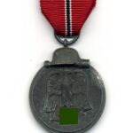 Ostmedaille, Winterschlacht im Osten 1941/42 (Hst. 4 – Steinhauer & Lück, Lüdenscheid)