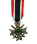 Kriegsverdienstkreuz 2. Klasse 1939 mit Schwertern, Hst. 65 – Klein & Quenzer, Idar Oberstein