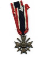 Kriegsverdienstkreuz 2 Klasse mit Schwertern mit Hersteller 108 – Bild 2