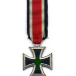 Eisernes Kreuz 2. Klasse 1939 – Hst. 4 – (Steinhauer & Lück, Lüdenscheid)