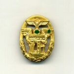 Wehrwirtschaftsführer-Abzeichen Gold, mint