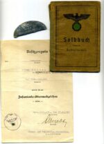 Soldbuch, Urkunde & Erkennungsmarke des Grenadiers Alfred Müller aus Herdecke (Ruhr), 1./Grenadier Regiment 948 (Nordukraine)