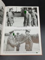 Buch mit Hitler im Westen – Bild 3